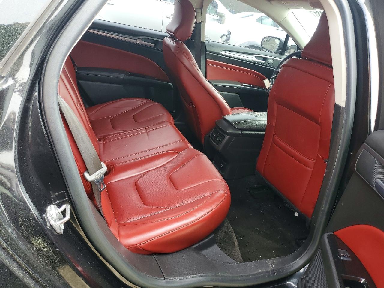 2015 FORD FUSION TITANIUM PHEV photo 10