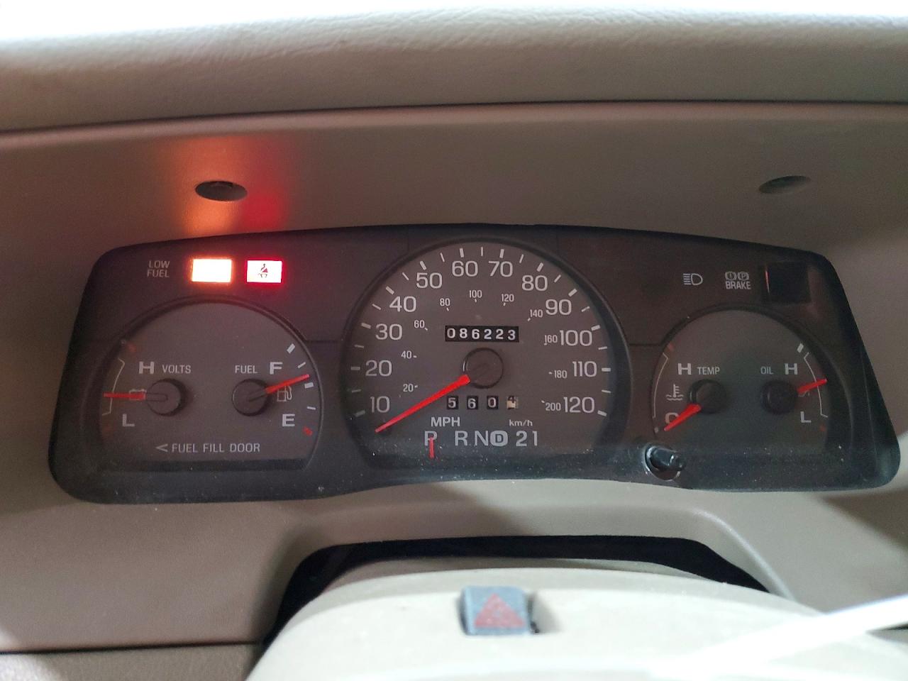 2005 MERCURY GRAND MARQUIS GS photo 25