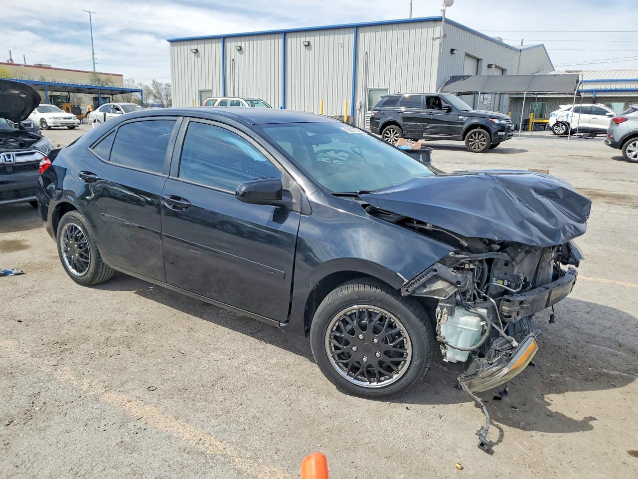 2016 TOYOTA COROLLA LE photo 4