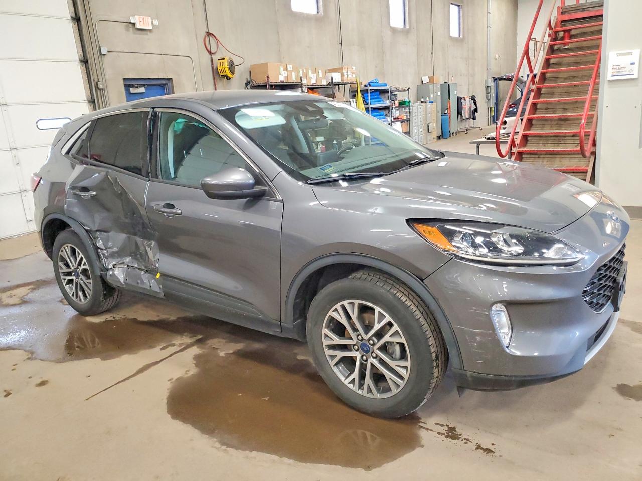 2022 FORD ESCAPE SEL photo 4