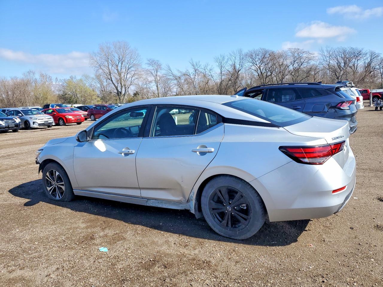 2022 NISSAN SENTRA SV photo 4