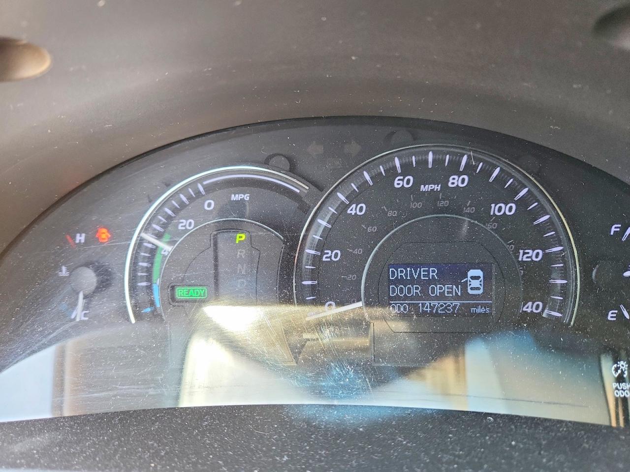 2010 TOYOTA CAMRY HYBRID photo 9