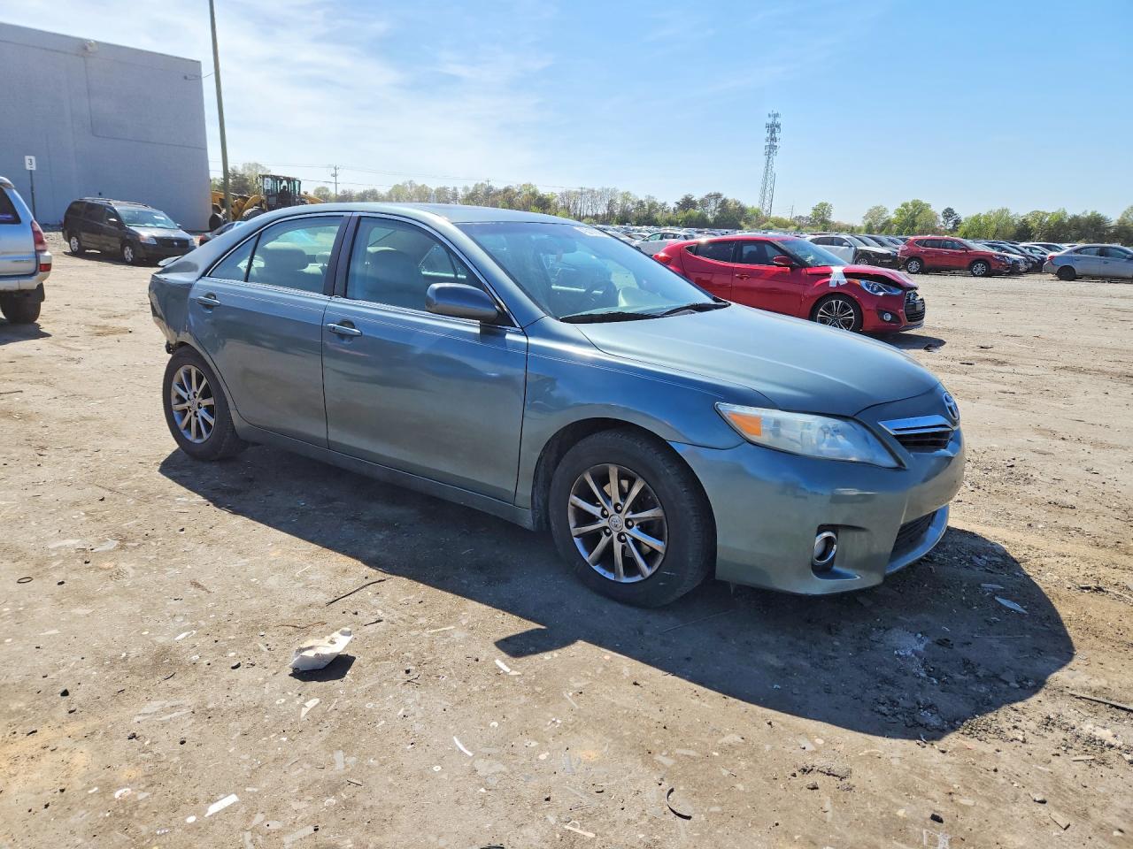 2010 TOYOTA CAMRY HYBRID photo 4