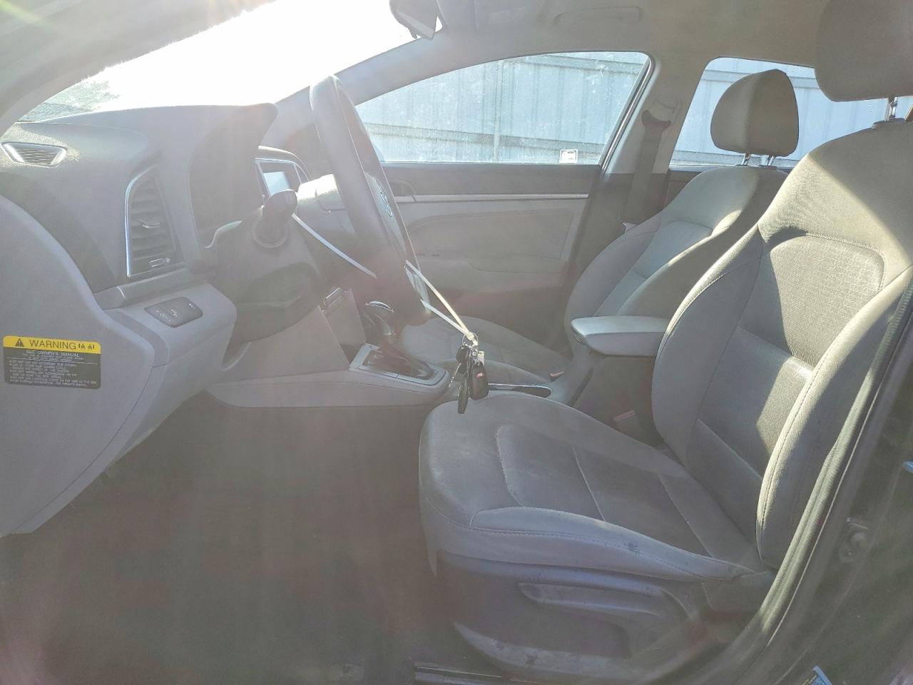 2018 HYUNDAI ELANTRA SEL photo 7