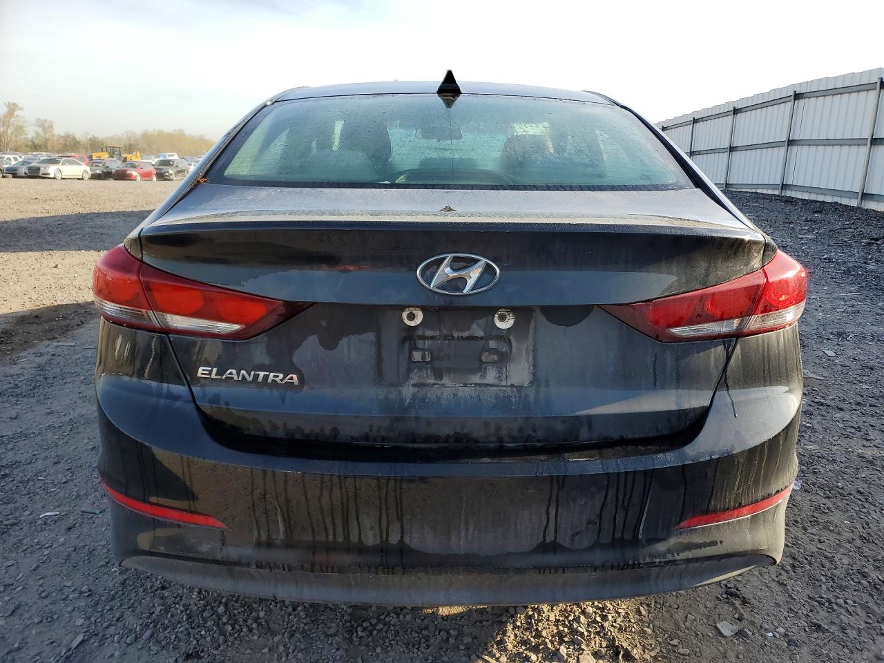 2018 HYUNDAI ELANTRA SEL photo 6