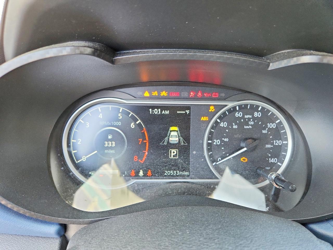 2025 NISSAN VERSA SV photo 17
