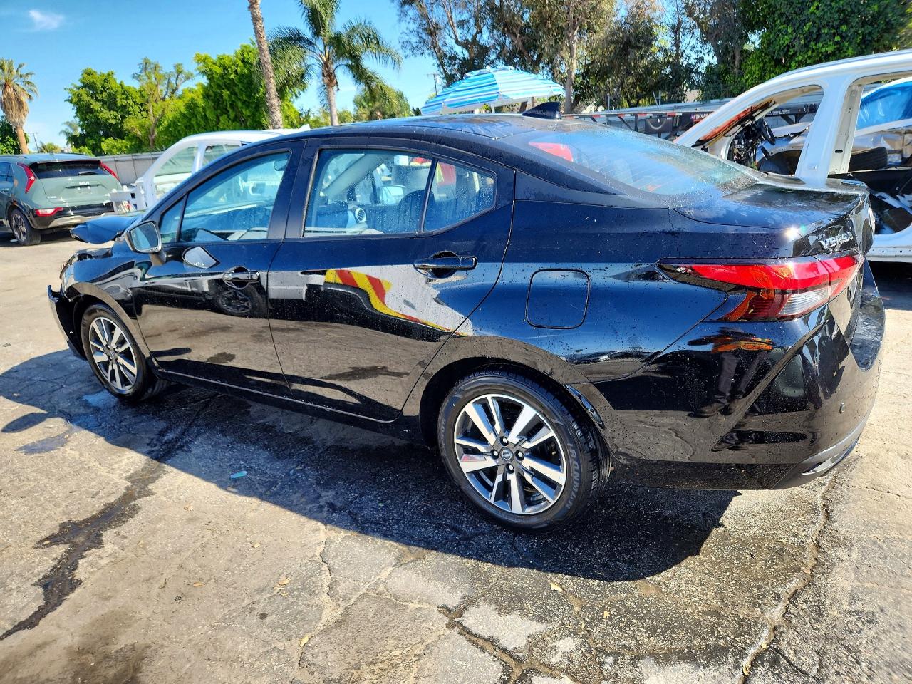 2025 NISSAN VERSA SV photo 3