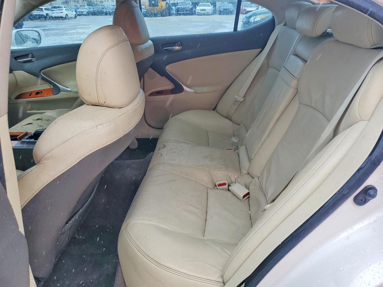 2009 LEXUS IS 350 photo 19
