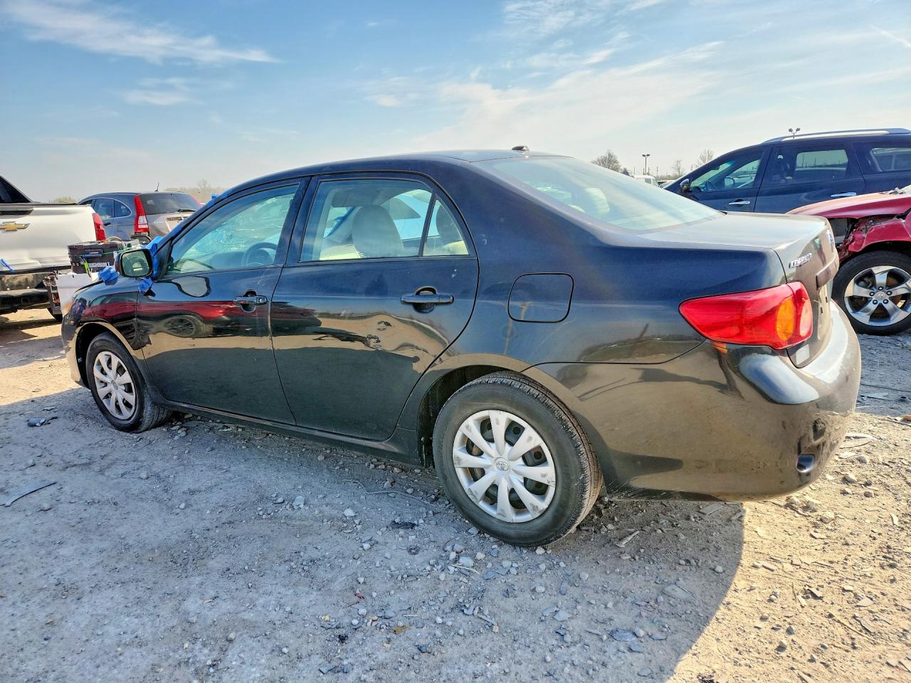 2009 TOYOTA COROLLA LE photo 3