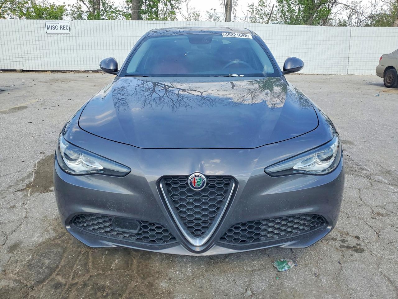 2019 ALFA ROMEO GIULIA photo 9