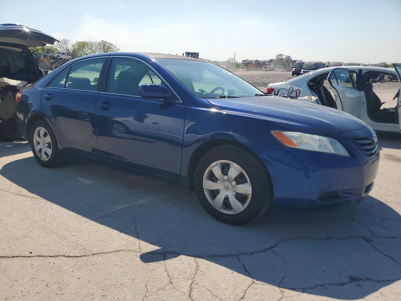 2008 TOYOTA CAMRY LE photo 10
