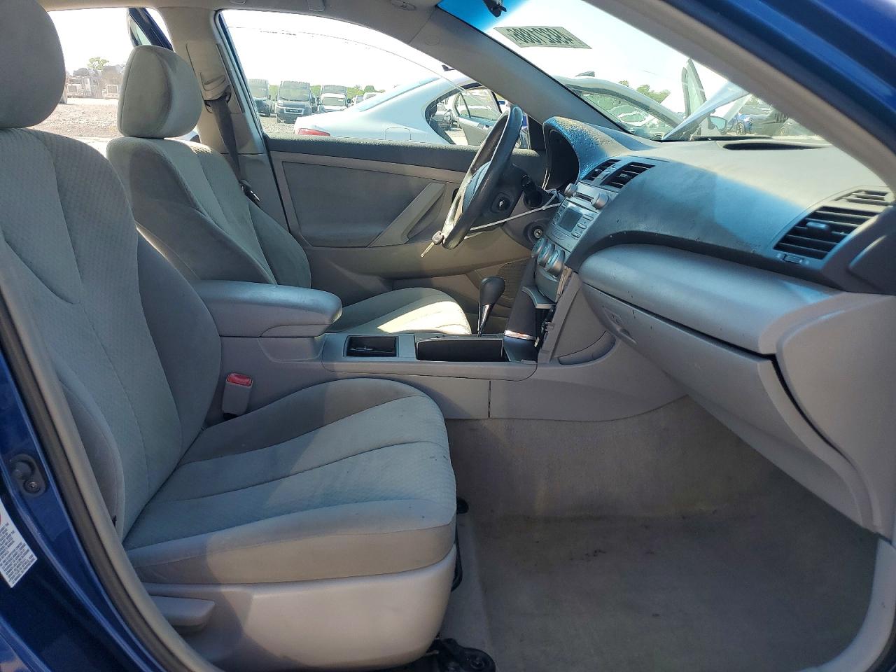 2008 TOYOTA CAMRY LE photo 19