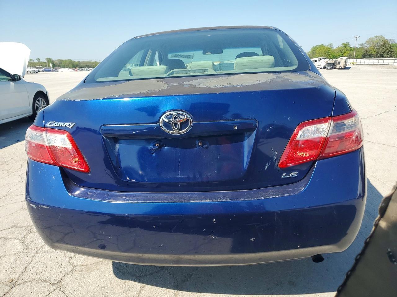 2008 TOYOTA CAMRY LE photo 16