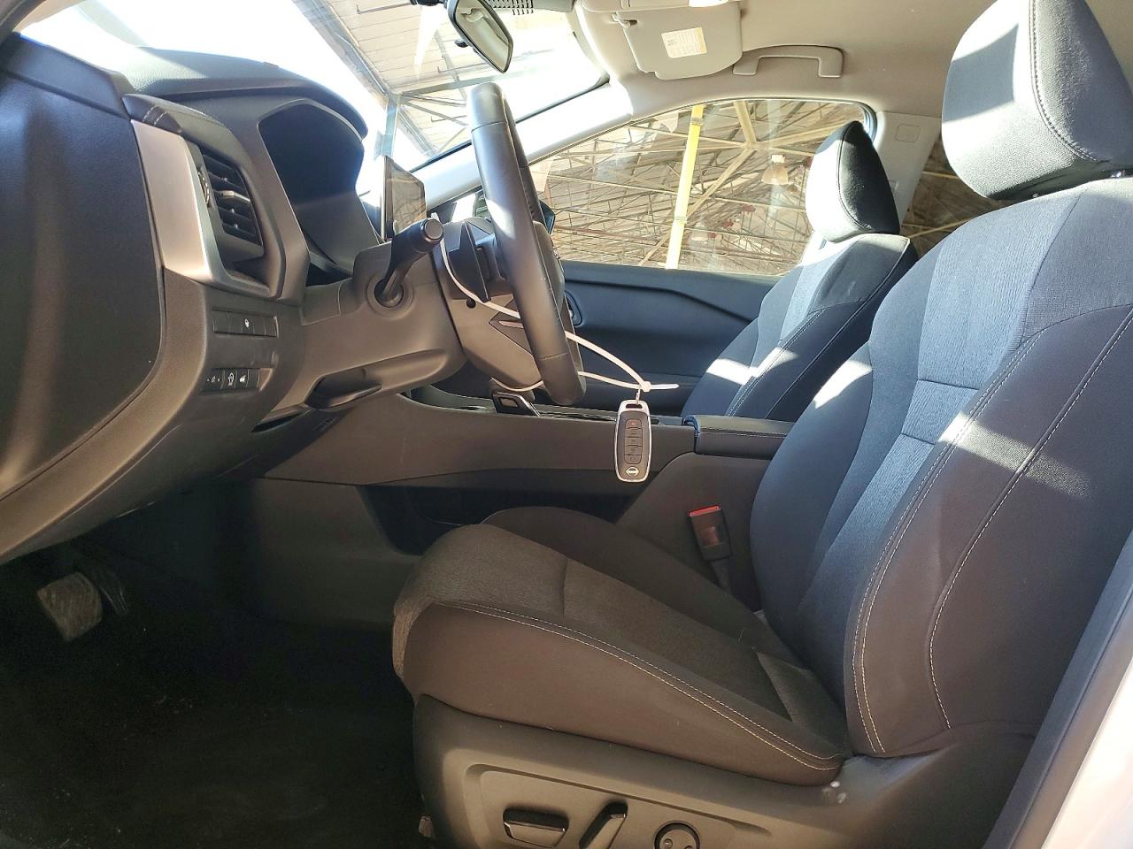 2025 NISSAN ROGUE SV photo 19