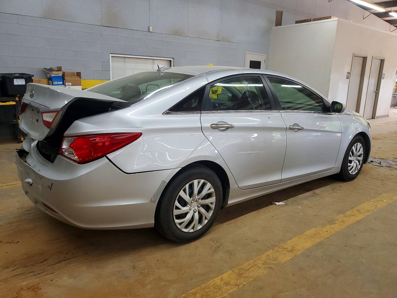 2013 HYUNDAI SONATA GLS photo 5