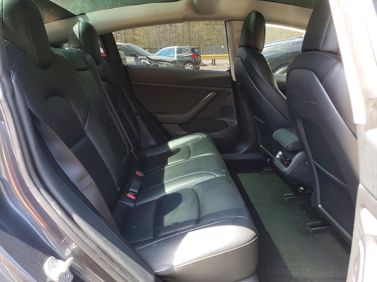 2022 TESLA MODEL 3 photo 19