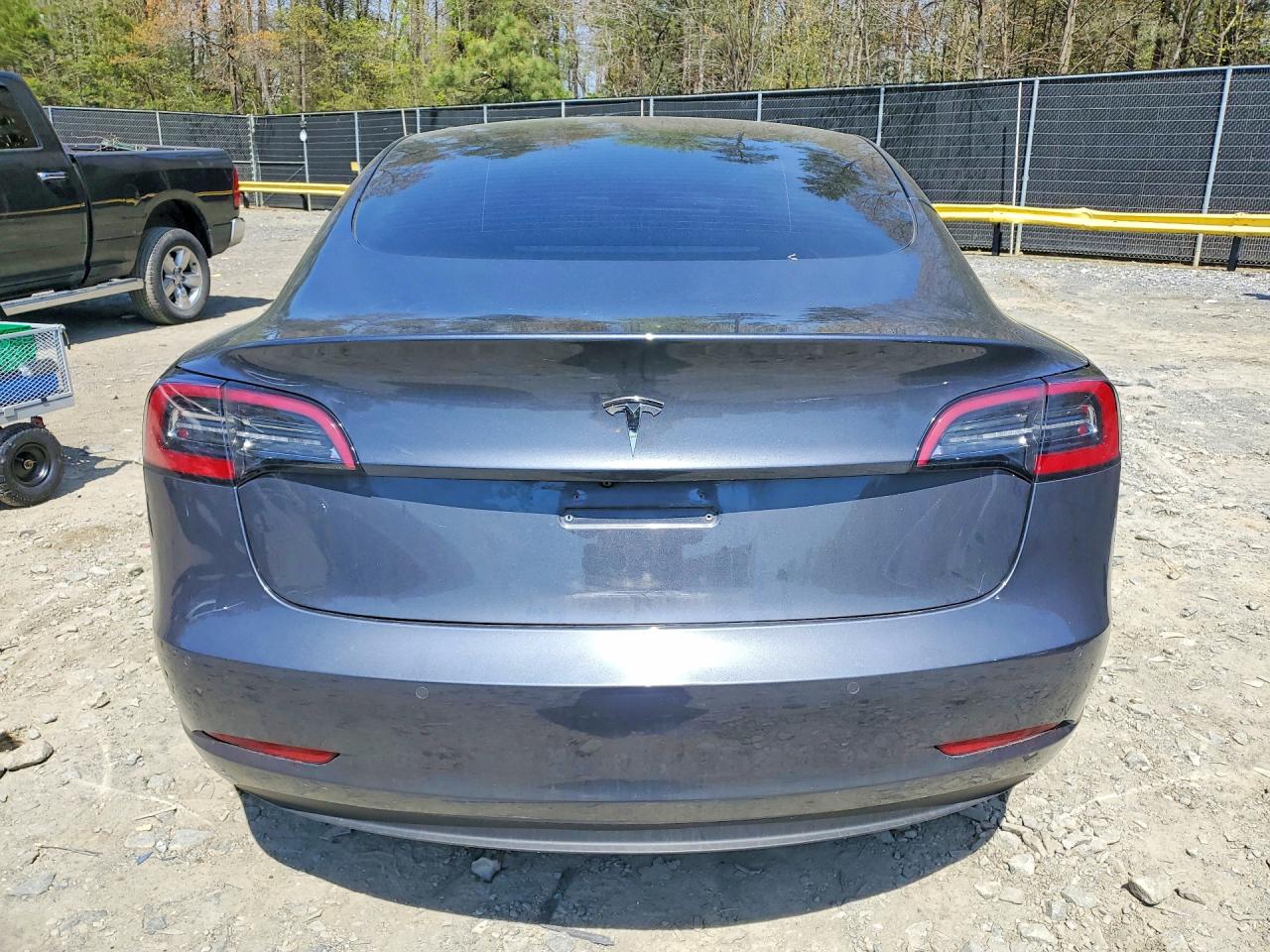 2022 TESLA MODEL 3 photo 11