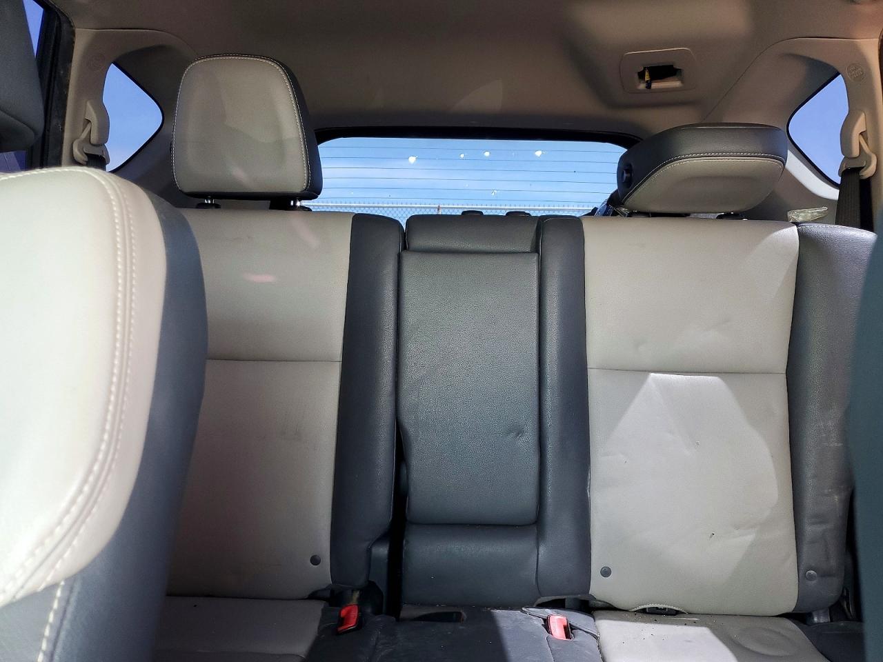 2013 TOYOTA RAV4 LIMITED photo 19