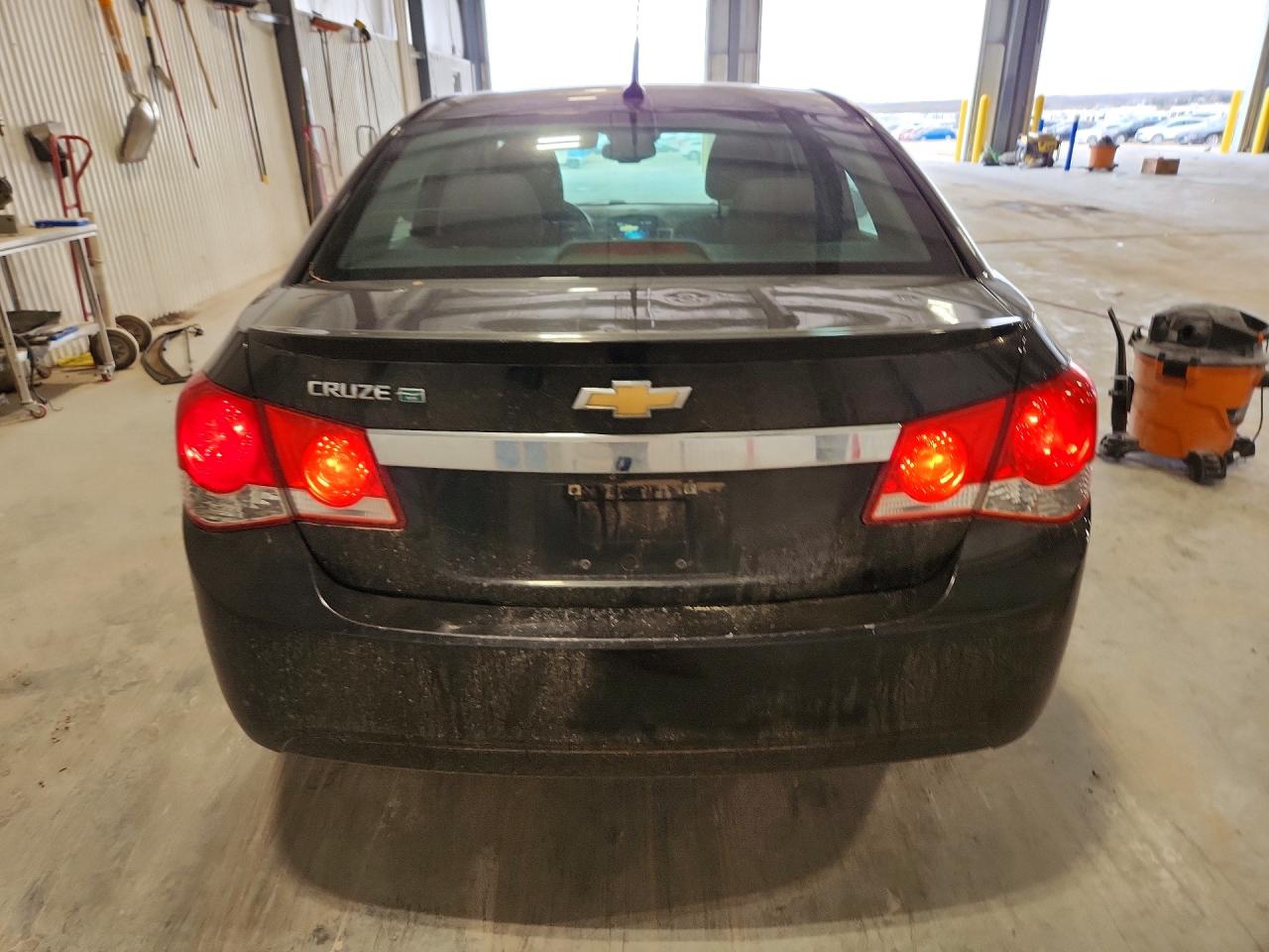 2013 CHEVROLET CRUZE ECO photo 6