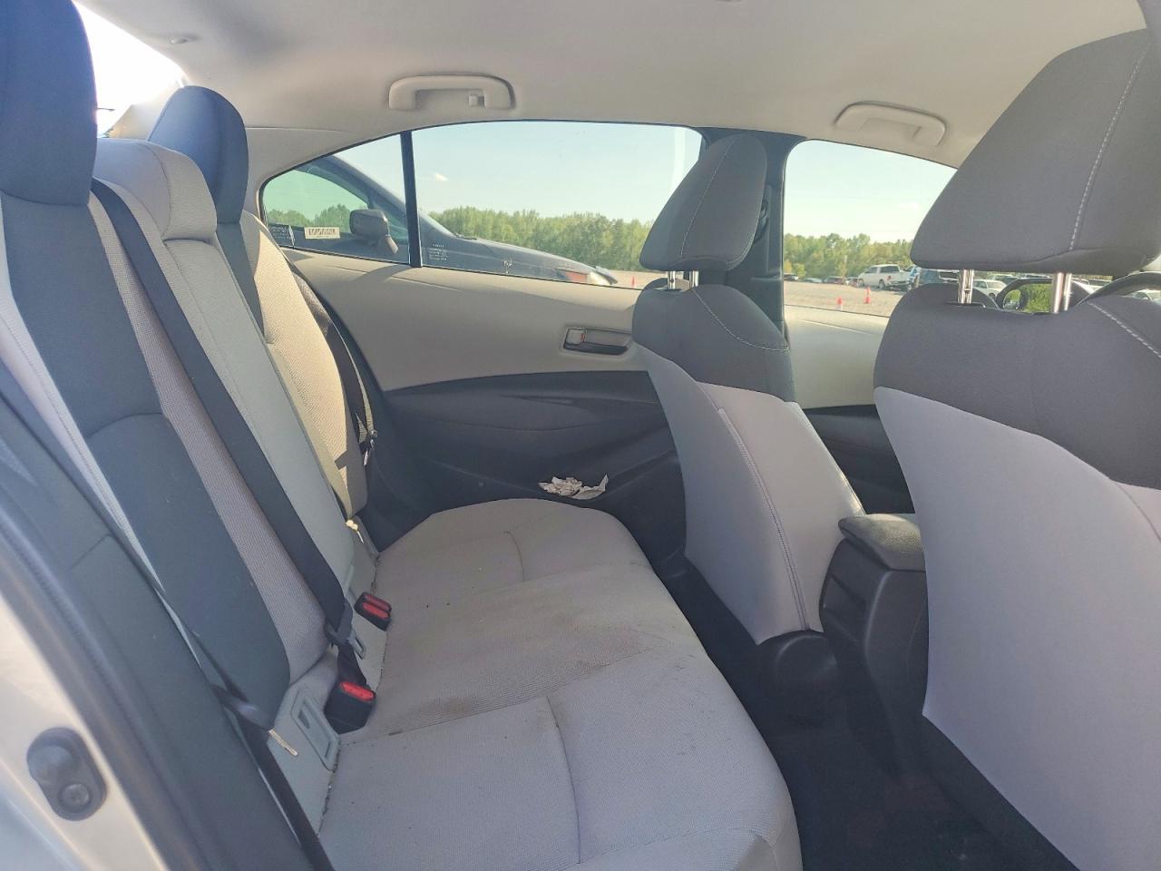 2022 TOYOTA COROLLA photo 28