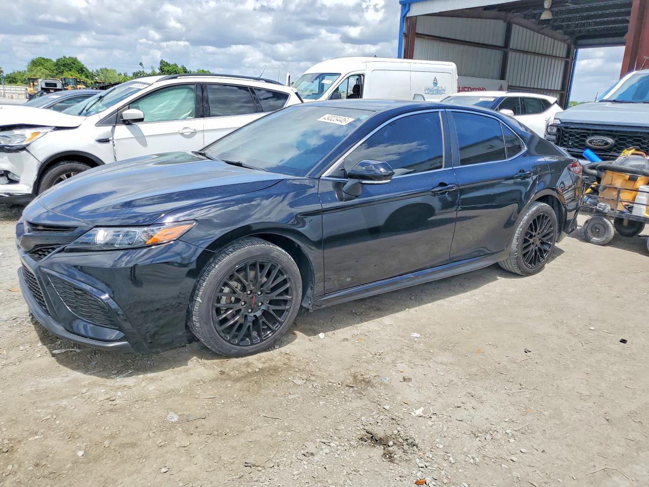 2023 TOYOTA CAMRY