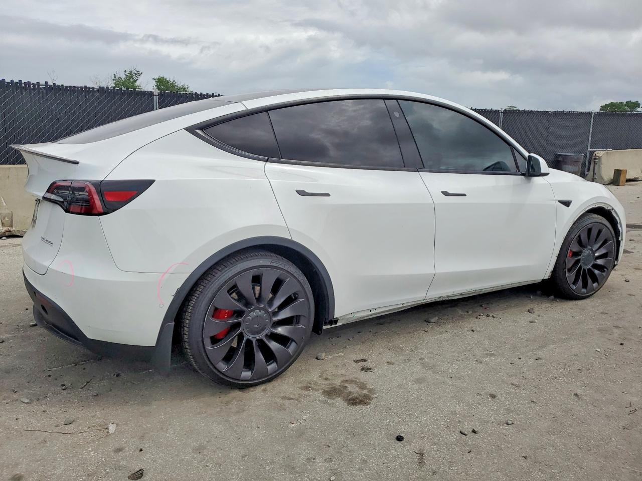 2021 TESLA MODEL Y photo 5