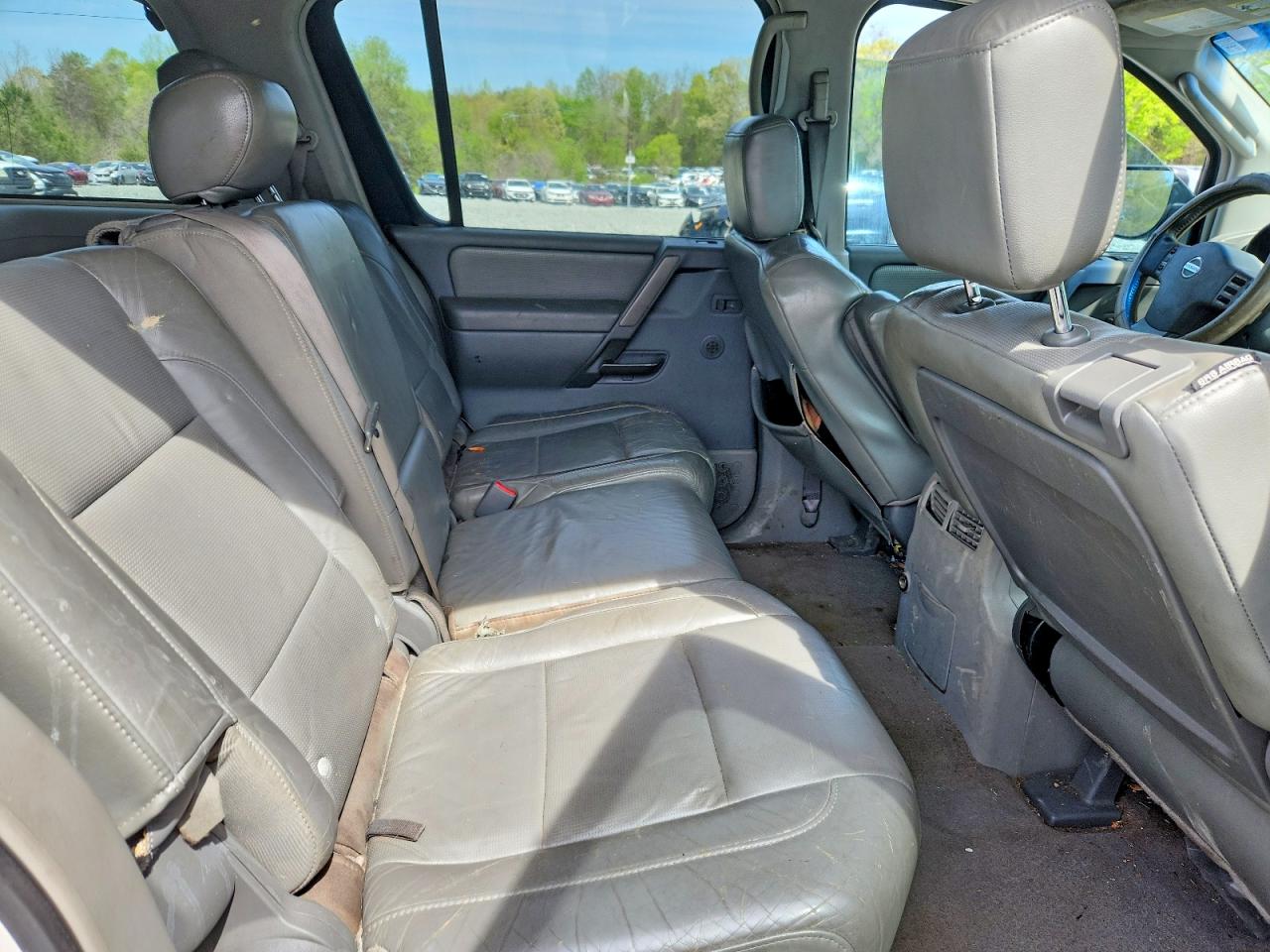 2004 NISSAN ARMADA SE photo 31