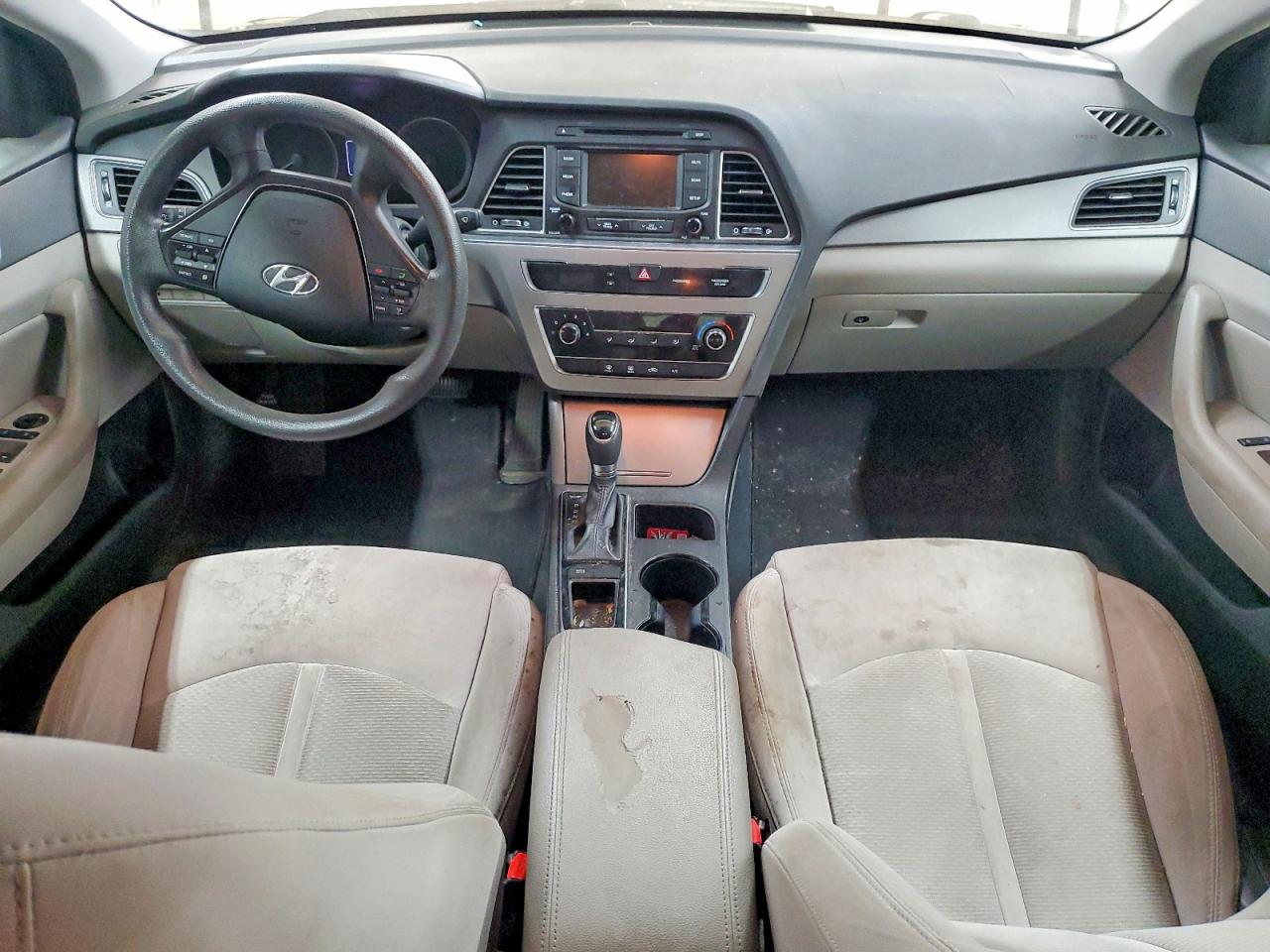2015 HYUNDAI SONATA SE photo 8