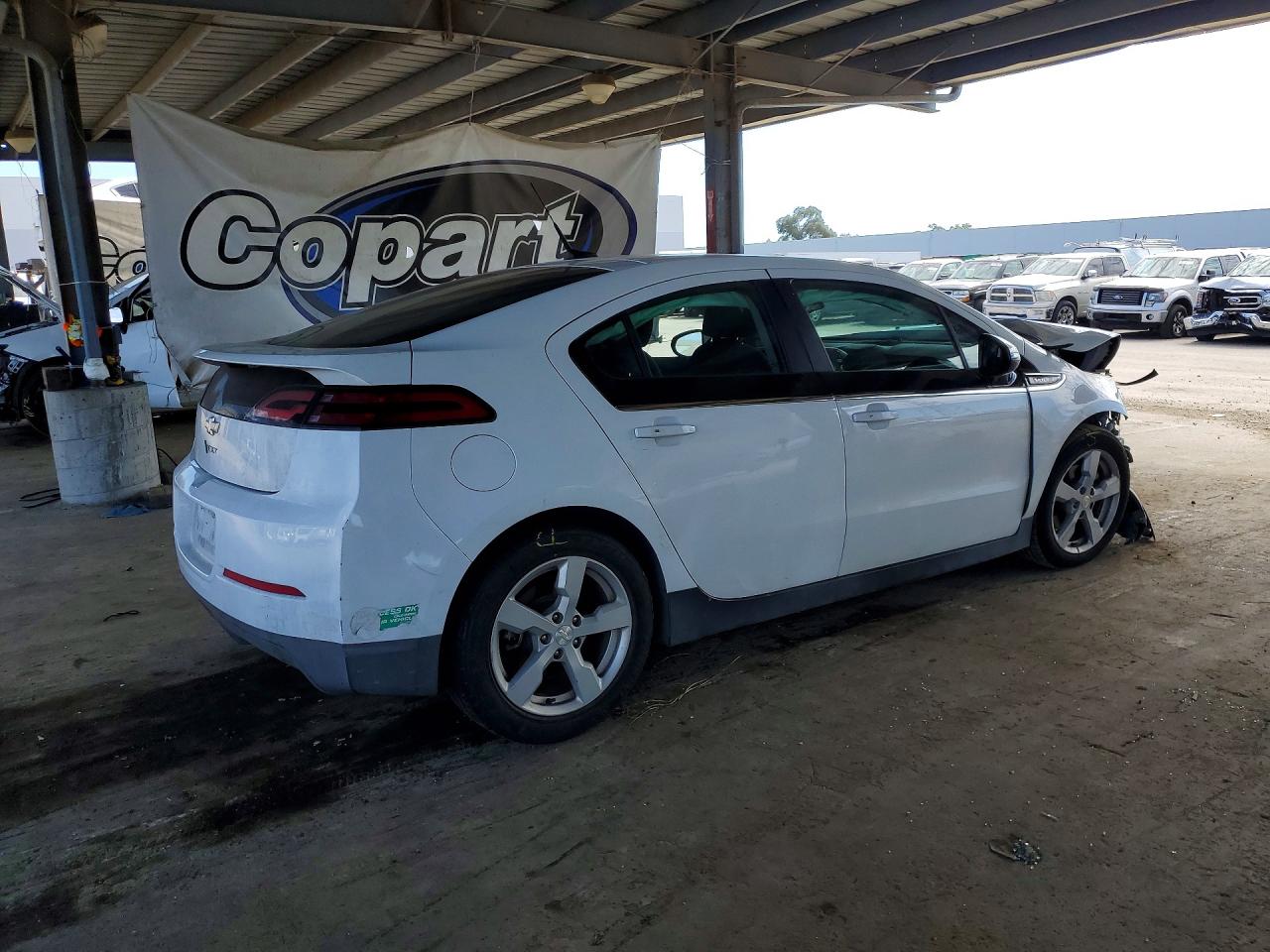 2014 CHEVROLET VOLT photo 5