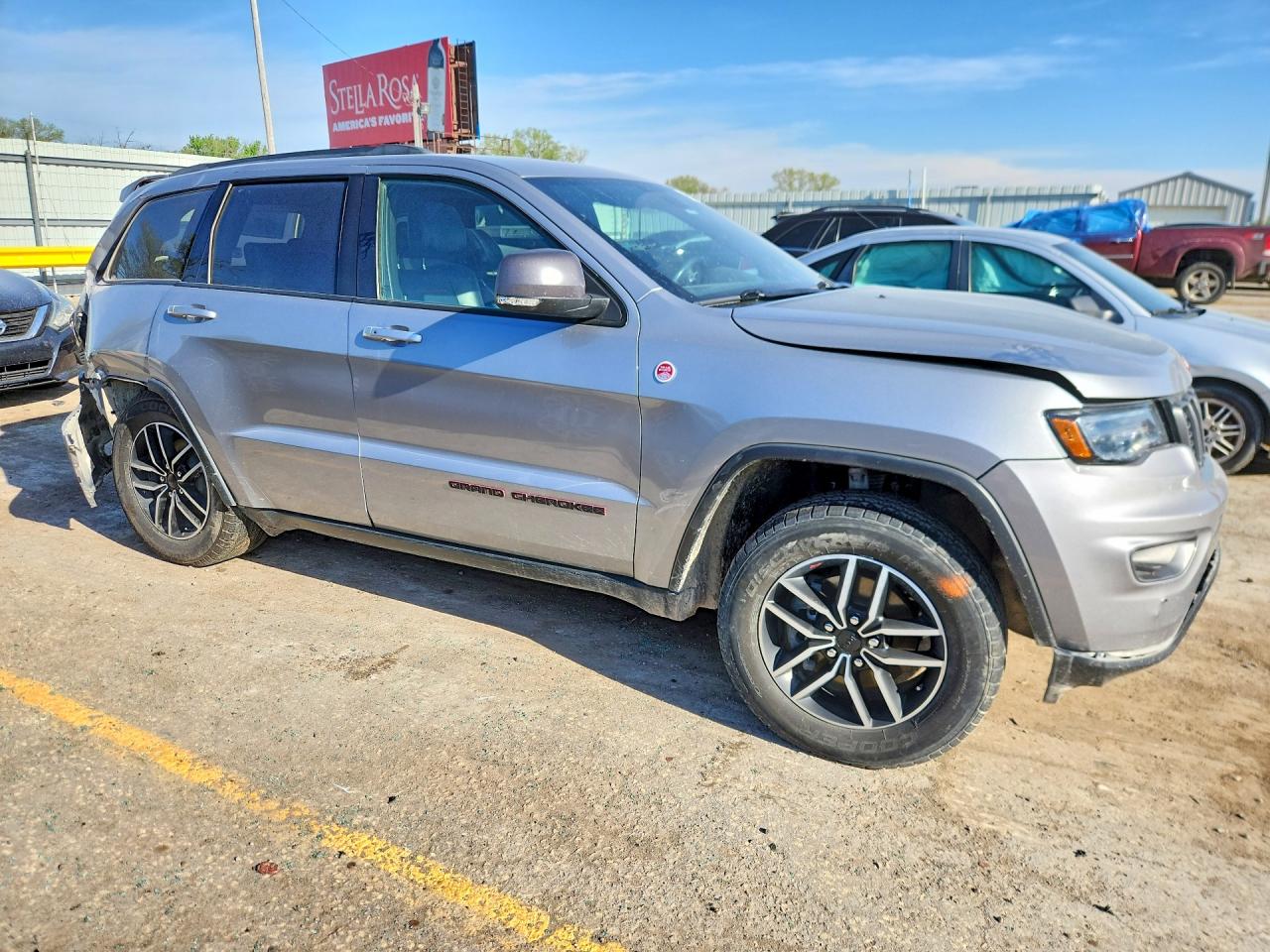 2020 JEEP GRAND CHEROKEE TRAILHAWK photo 10