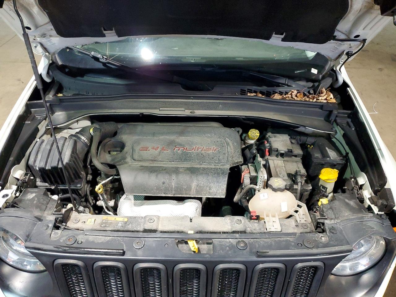 2017 JEEP RENEGADE LATITUDE photo 23