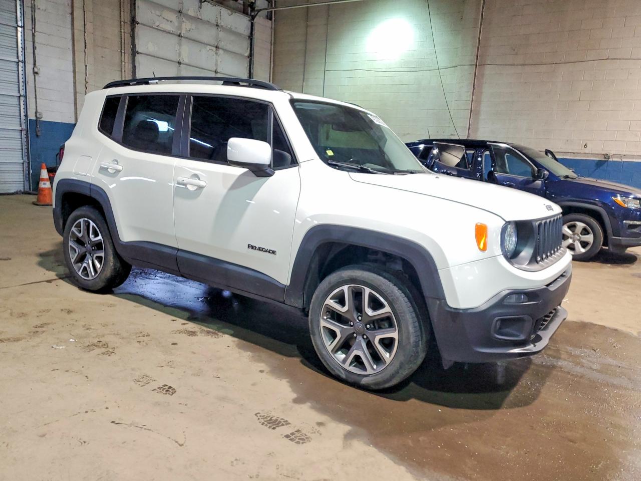 2017 JEEP RENEGADE LATITUDE photo 7