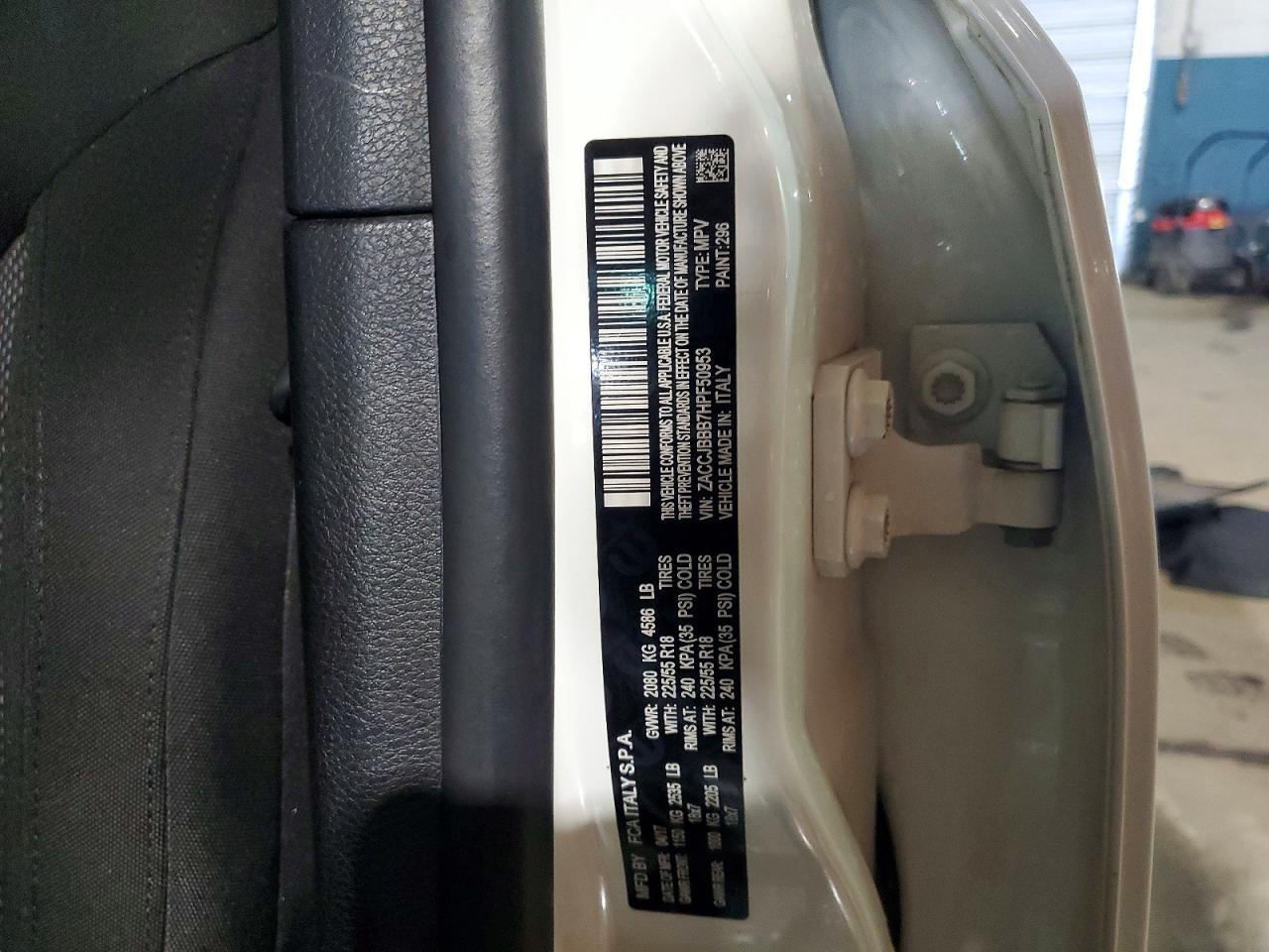 2017 JEEP RENEGADE LATITUDE photo 25