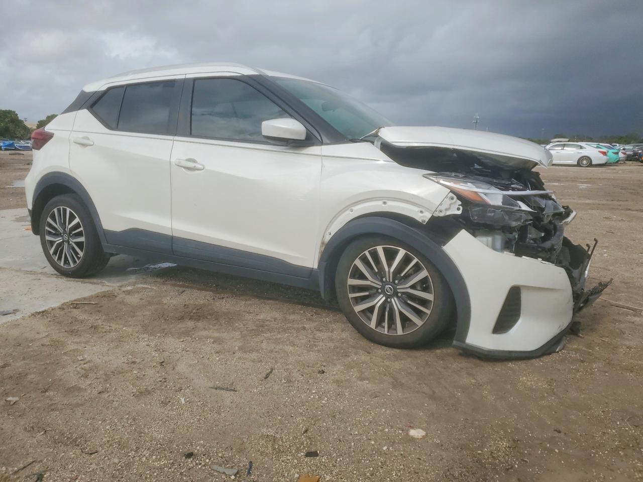 2021 NISSAN KICKS SV photo 7