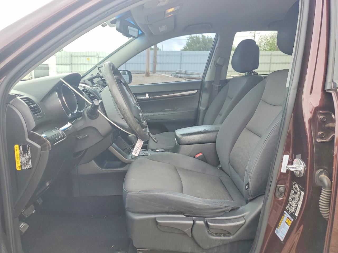 2013 KIA SORENTO LX photo 7