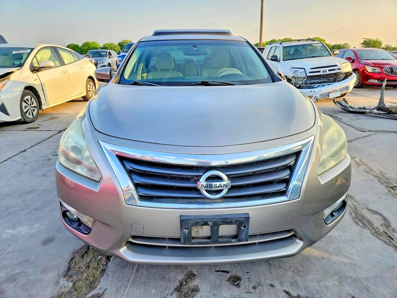 2014 NISSAN ALTIMA 2.5 SV photo 13