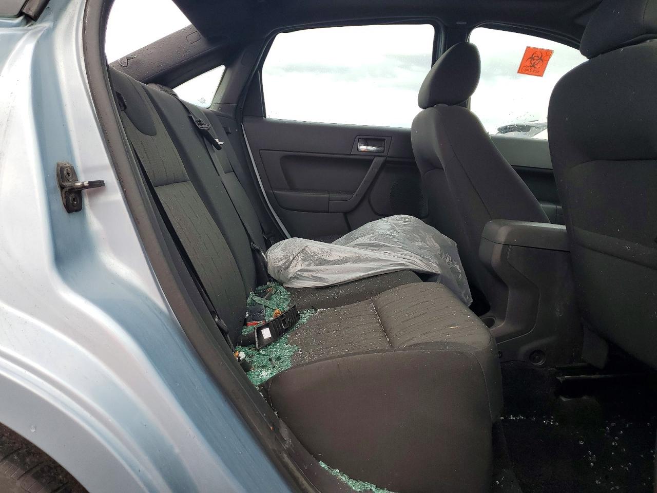 2008 FORD FOCUS SE photo 19