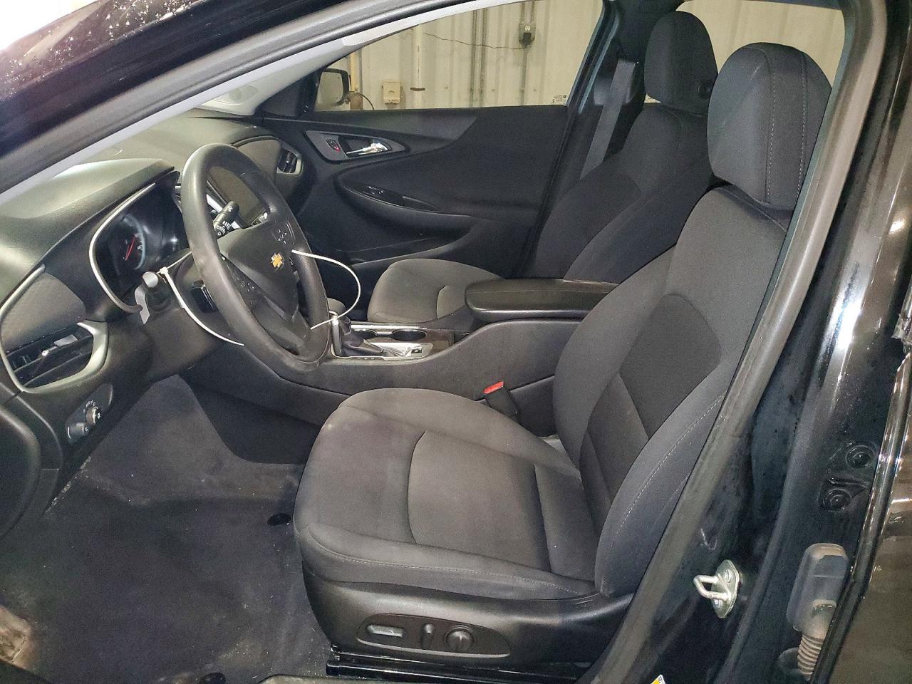 2023 CHEVROLET MALIBU LT photo 7
