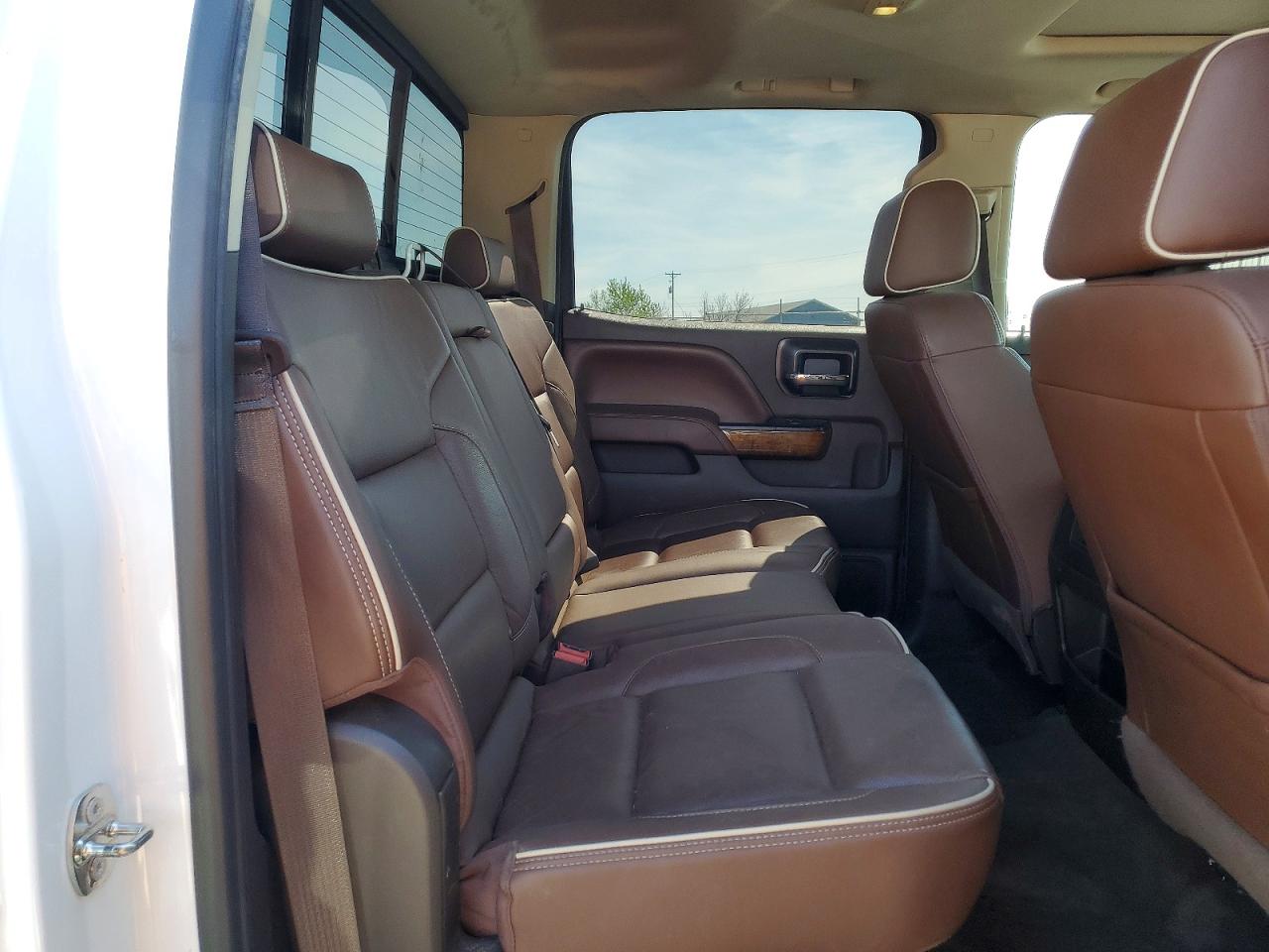 2016 CHEVROLET SILVERADO K2500 HIGH COUNTRY photo 19