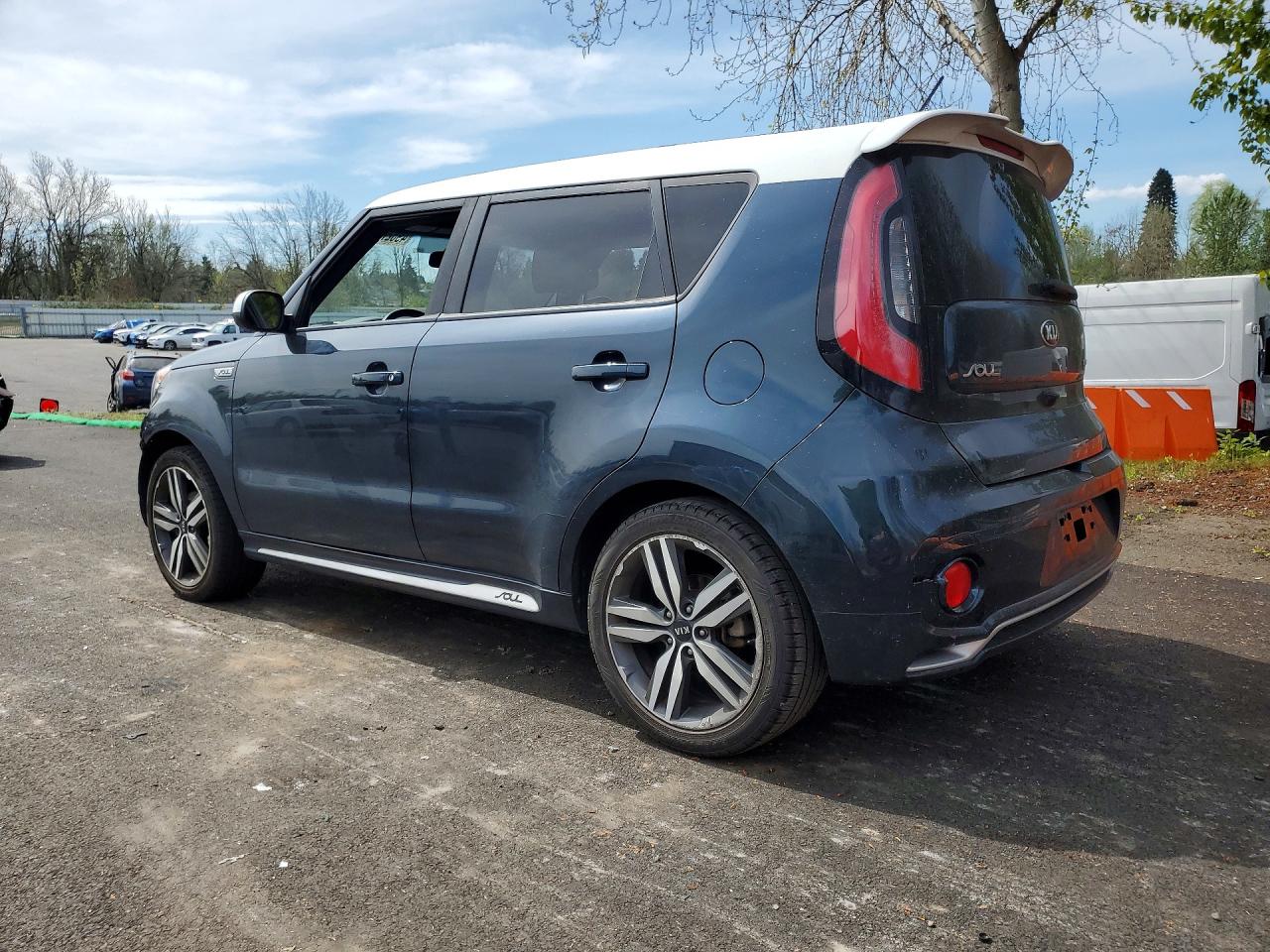 2018 KIA SOUL + photo 2