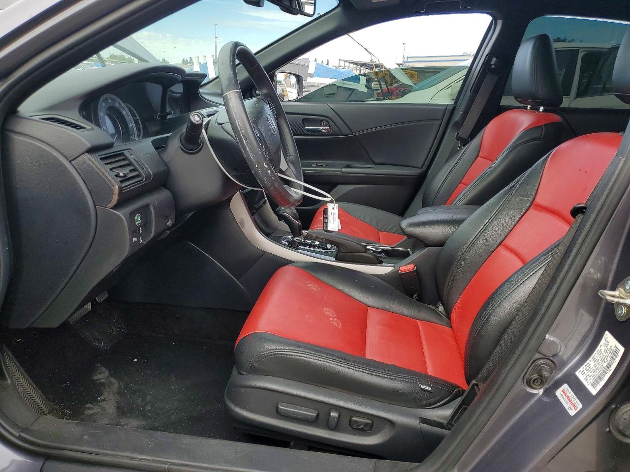 2016 HONDA ACCORD TOURING photo 13