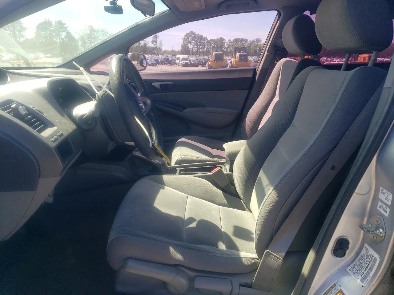 2010 HONDA CIVIC LX photo 19