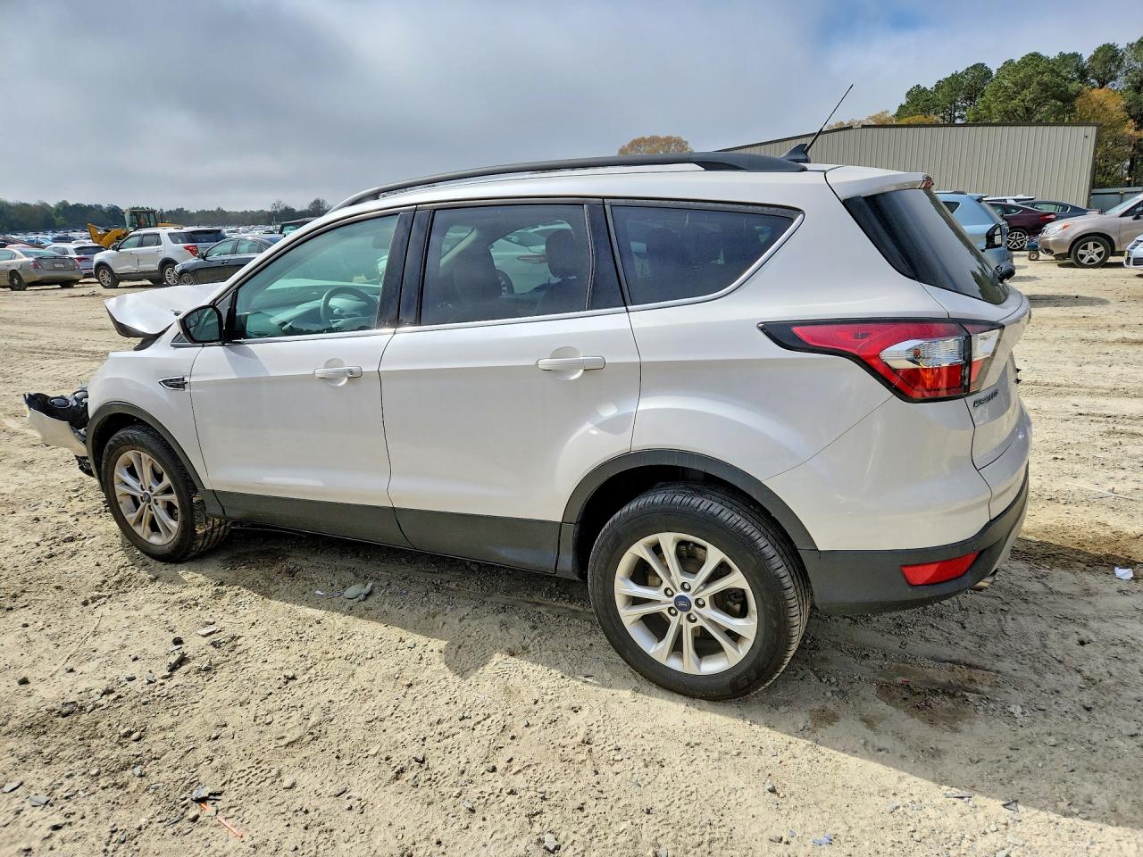 2018 FORD ESCAPE SEL photo 4
