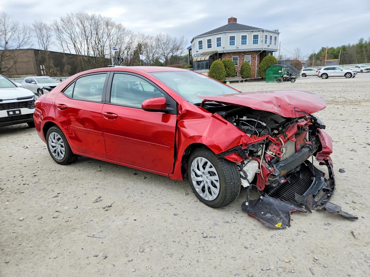 2019 TOYOTA COROLLA LE photo 4