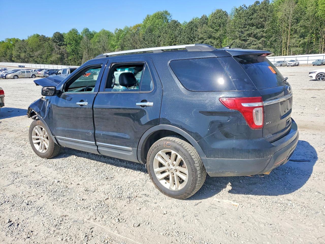 2014 FORD EXPLORER XLT photo 2