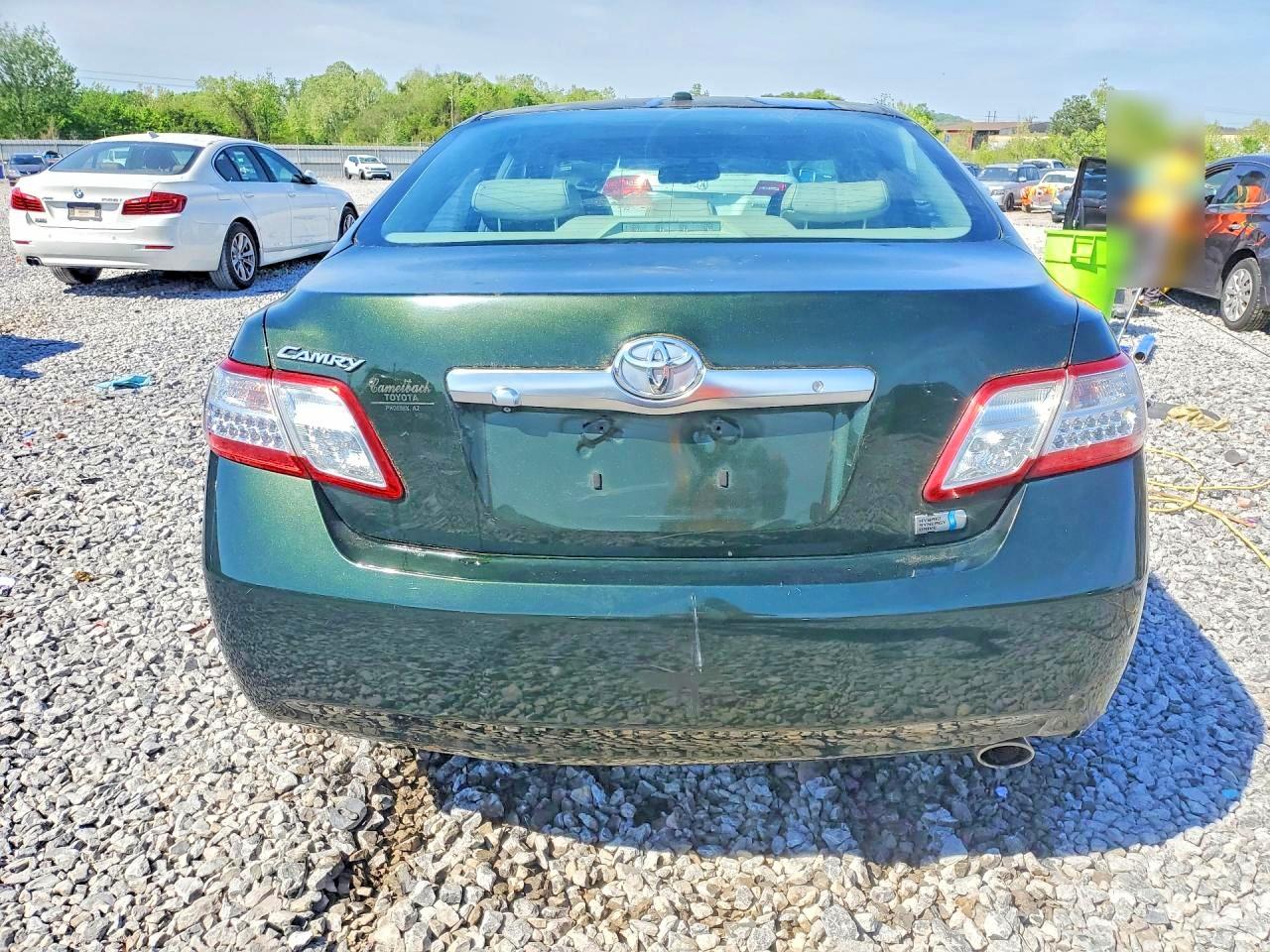 2010 TOYOTA CAMRY HYBRID photo 16