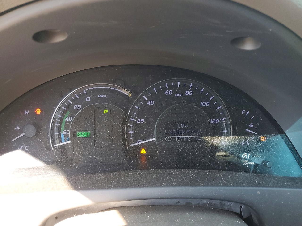 2010 TOYOTA CAMRY HYBRID photo 25
