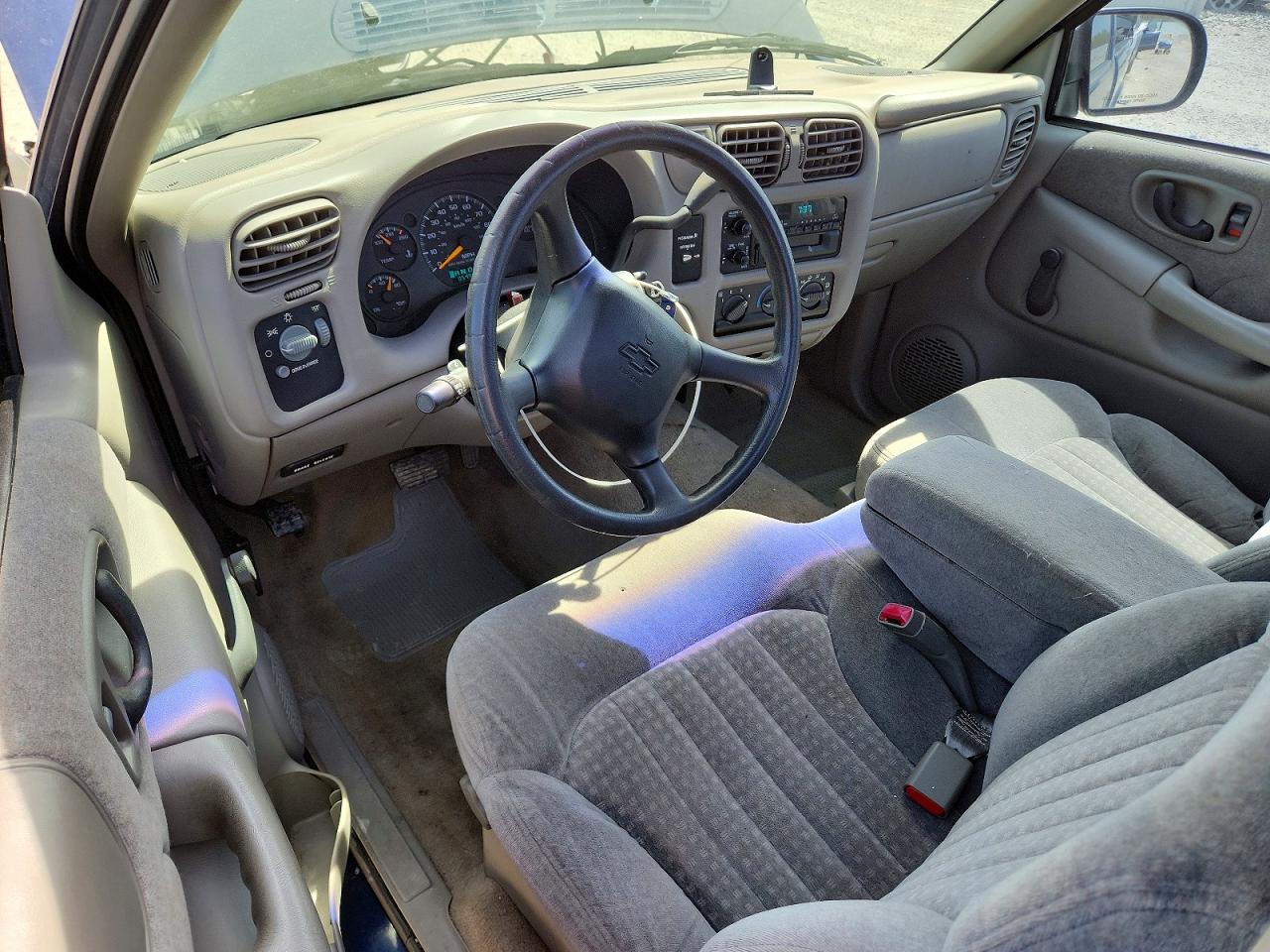1999 CHEVROLET S TRUCK S10 photo 15