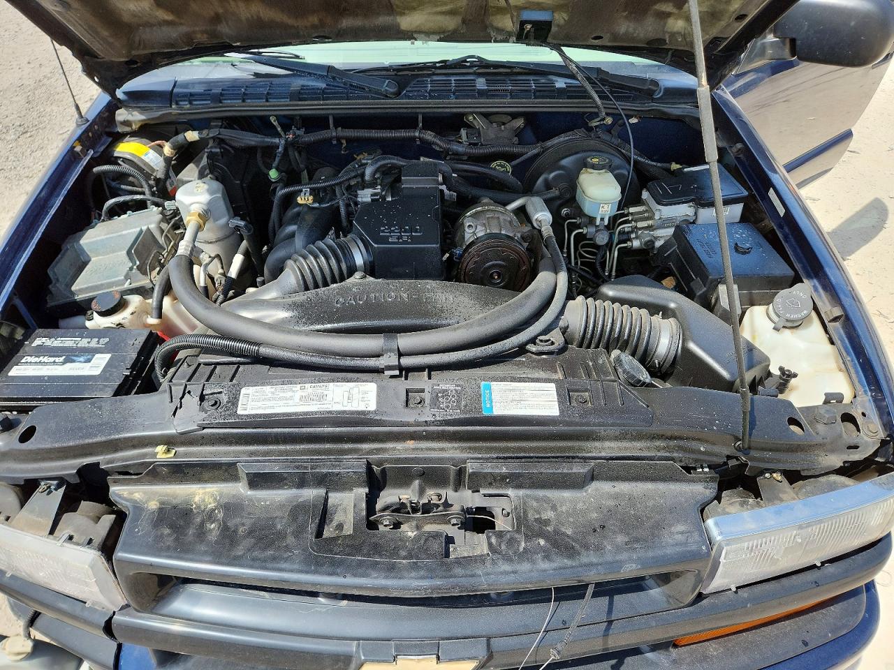 1999 CHEVROLET S TRUCK S10 photo 21