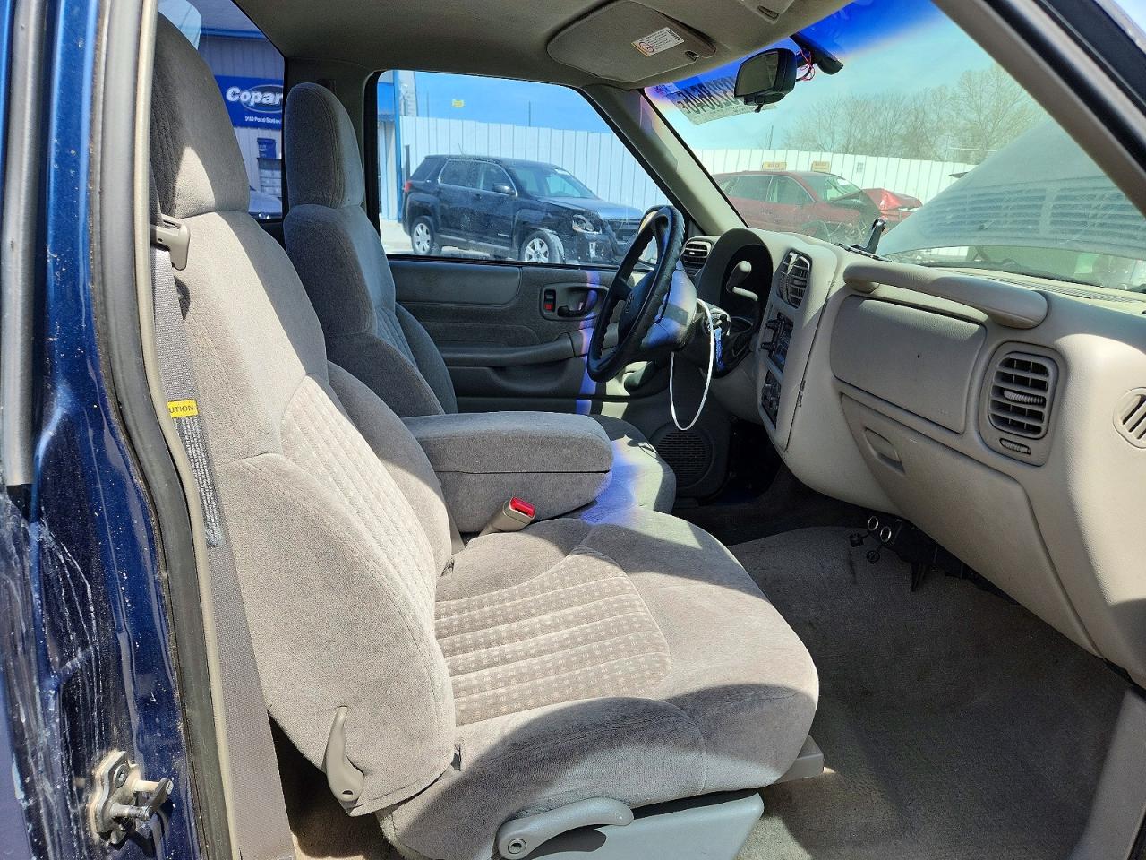1999 CHEVROLET S TRUCK S10 photo 19